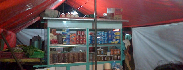 Roti & Pisang Bakar Alend is one of Tempat yang Disukai Natasha.