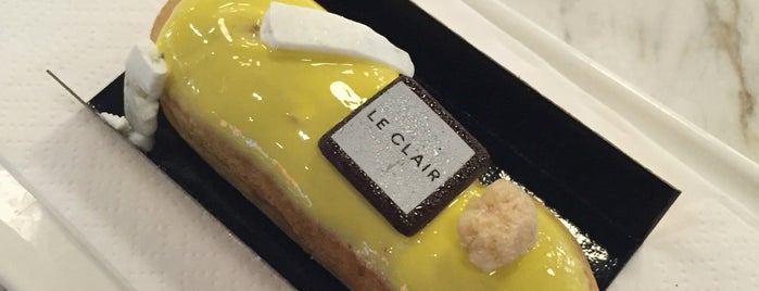 Le Clair is one of Dessert in Amsterdam.
