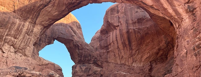 Double Arch is one of Lauren'in Kaydettiği Mekanlar.