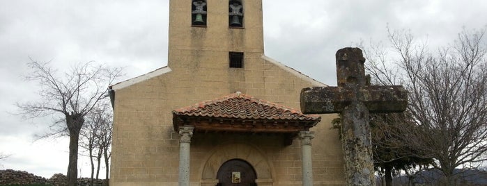Ermita de Juarrillos is one of por arreglar.