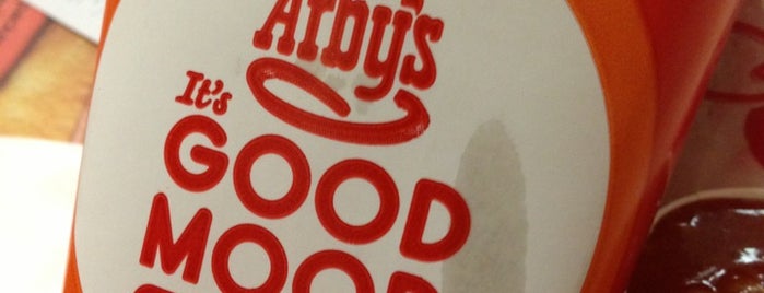 Arby's is one of Paulさんのお気に入りスポット.
