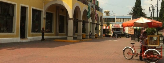 Palacio Municipal Chicoloapan is one of Lugares favoritos de Mayte.