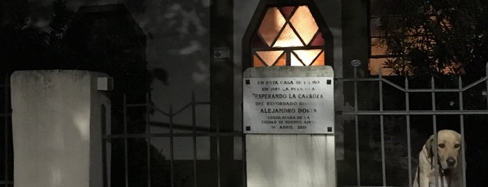 Casa donde se filmó la película "Esperando La Carroza" is one of Posti salvati di Pablo.