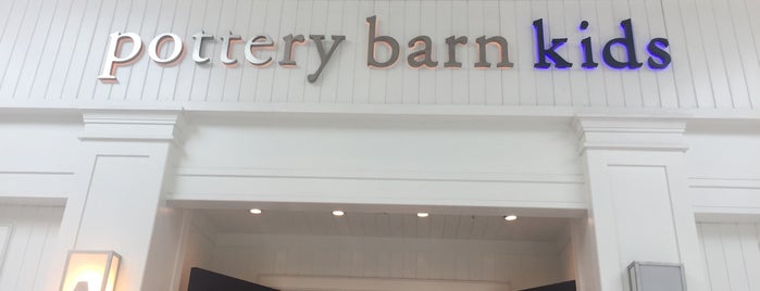 Pottery Barn Kids is one of Lugares favoritos de Justin.