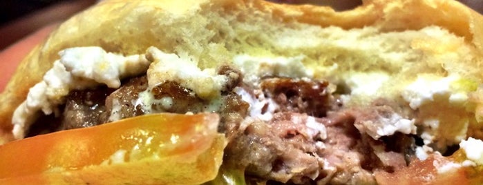 Melting Burgers is one of Rio Preto.