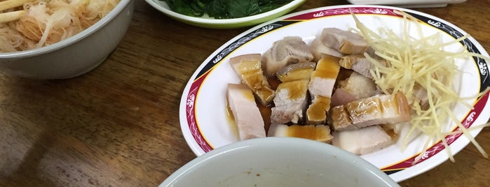 阿秀傳統切仔麵 is one of 路邊攤或小吃.