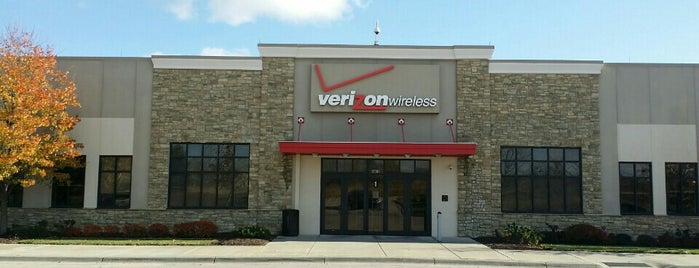 Verizon Wireless Call Center is one of Orte, die Glenn gefallen.