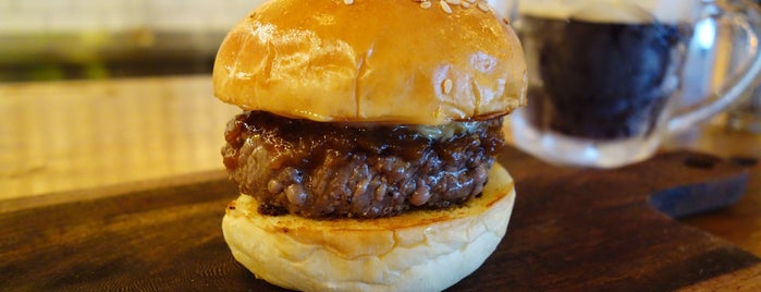 GOOD TOWN BAKEHOUSE is one of Burger Joint in Japan ★★★★☆.