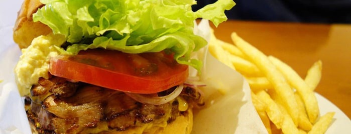 ソウルドレッシング is one of Burger Joint in Japan ★★★★☆.