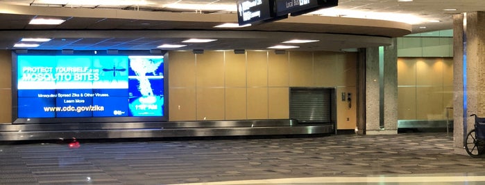 Delta Baggage Claim is one of Lieux qui ont plu à Eve.