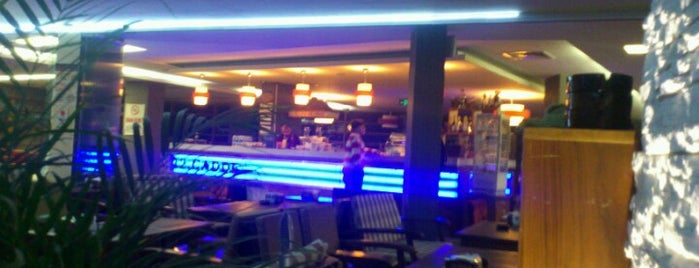 12.Cadde Cafe ve Restaurant is one of Tempat yang Disukai Aylin.