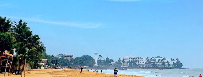 Mount Lavinia Beach is one of Sri Lanka.