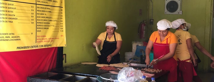 Antojitos Vicky is one of Puebla food.