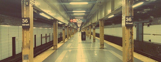 MTA Subway - 36th St (D/N/R) is one of Orte, die Alberto J S gefallen.