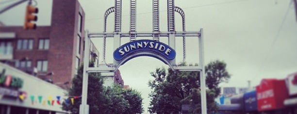 Sunnyside Arch is one of natsumi : понравившиеся места.