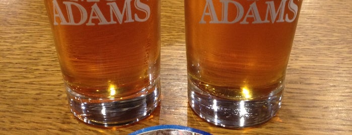 Samuel Adams Brewery is one of สถานที่ที่บันทึกไว้ของ Kimberly.