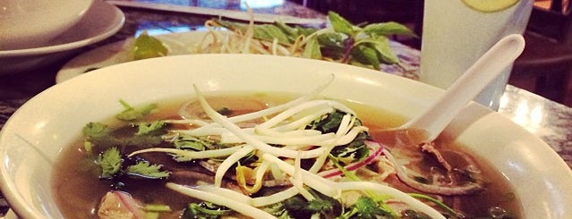 Pho Apple is one of The 11 Best Places for a Red Snapper in Plano.