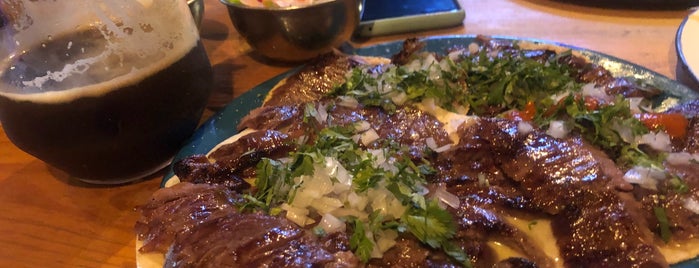 tacos el remolquito is one of Comida 🍔.