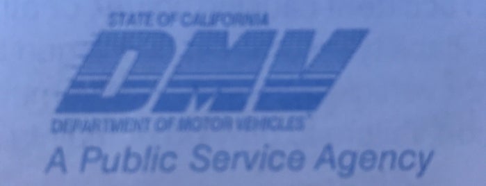 San Clemente DMV Office is one of สถานที่ที่ Petr ถูกใจ.