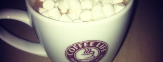Coffee Life is one of Попить кофе, почитать.