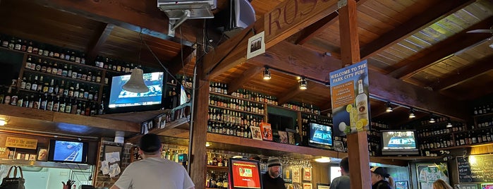 Park City Pub is one of Patさんのお気に入りスポット.