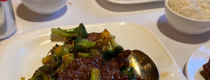 Shu Han Ju Chinese Restaurant is one of Places I must try.