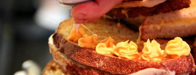 The American Grilled Cheese Kitchen is one of Locais salvos de Lisa.