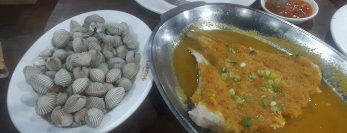 Aroma Seafood is one of Micheenli Guide: Food Trail in Jakarta.