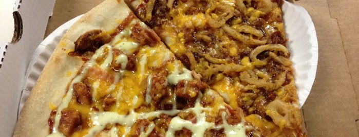 Big G's Pizza is one of The 11 Best Places for Bacon Cheddar Burger in Chicago.