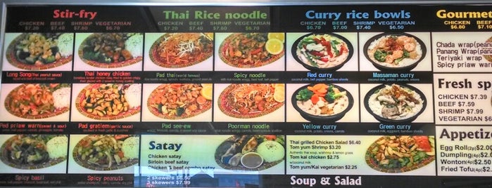 Thai Chada Restaurant is one of Tempat yang Disukai Justin.