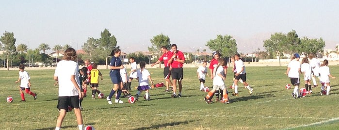 Desert Breeze Park is one of Trish'in Beğendiği Mekanlar.