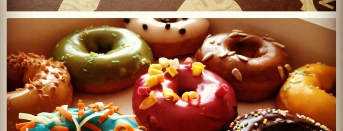 Ze Donats | The Donuts is one of Best nom-nom-nom places...
