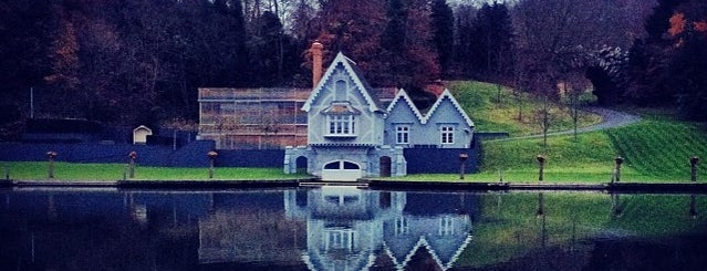 Marsh Lock is one of Fiona'nın Beğendiği Mekanlar.