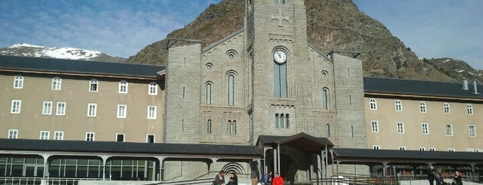 Vall de Núria is one of Natura i excursions.