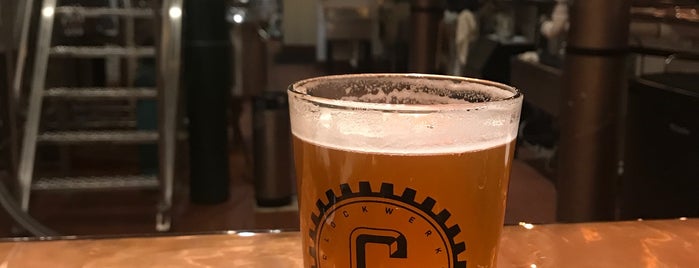 Clockwerks Brewing is one of Steveさんのお気に入りスポット.