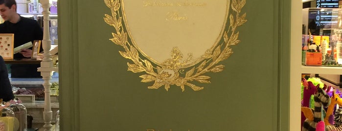 Ladurée is one of MİLANO.