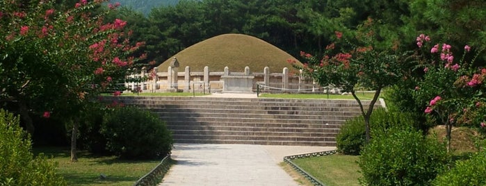 김유신장군묘 is one of Gyeong-ju Cultural Heritage Stamp Tour.