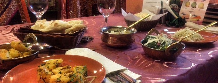 Curry House is one of Vegi restorant.