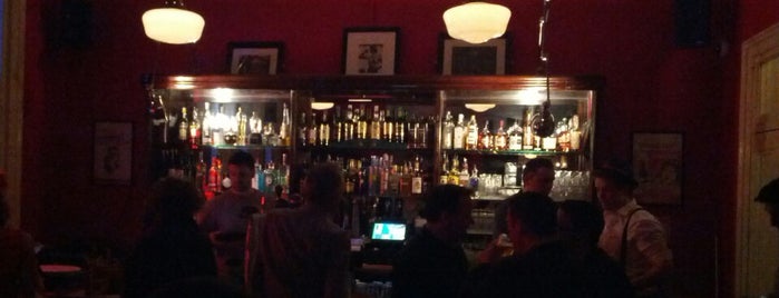 Bar with No Name / Bar No.3 / Kelly's / The Snail is one of Bars To Check Out Dublin.