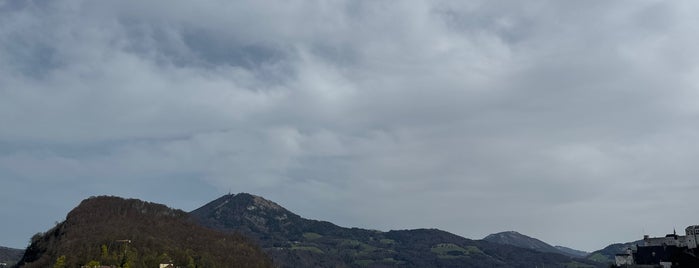 M32 is one of Salzburg.