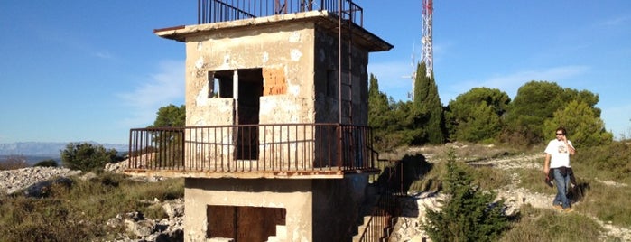 Raduc - Top Of The Hill is one of Yaron : понравившиеся места.