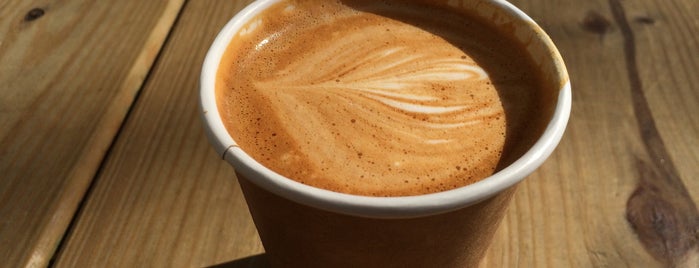 Blue Bottle Coffee is one of Breather + Foursquare Guide to Downtown BK.