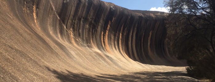 Wave Rock is one of สถานที่ที่บันทึกไว้ของ Lauren.