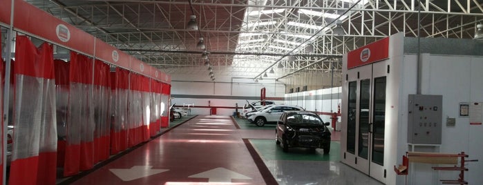 Autoclub Honda is one of Tempat yang Disukai Malila.