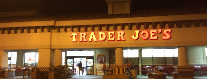 Trader Joe's is one of Joseph : понравившиеся места.