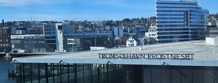 Tromsø is one of Norske byer/Norwegian cities.