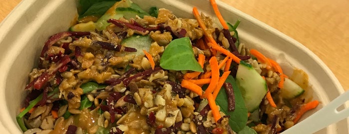 Grassroots Salad Company is one of Raw Food Restaurants in  Milwaukee, WI.