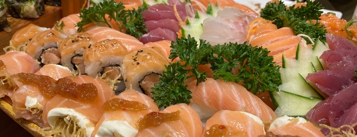 Flying Sushi is one of Restaurantes Liberdade.