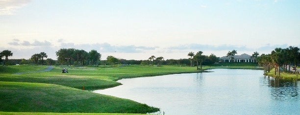 Abacoa Golf Clubhouse is one of Lugares favoritos de Foxxy.