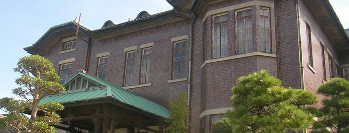 旧石川組製糸西洋館 is one of papecco1126'un Beğendiği Mekanlar.